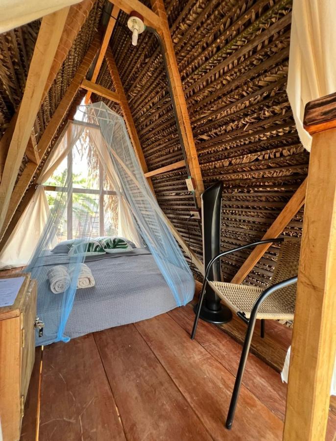 ホテル Sasy Tipis サンタ・カタリナ エクステリア 写真